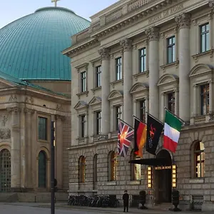 Hotel Rocco De Rome